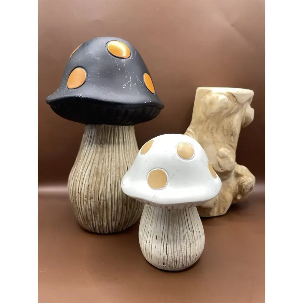 Mushroom Set of 2 Retro Look Black/Cream/Orange With Dots Decor